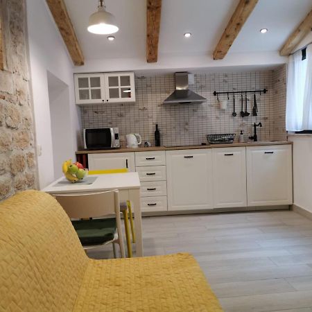 Studio App Dea In The Center Ρόβινι Εξωτερικό φωτογραφία